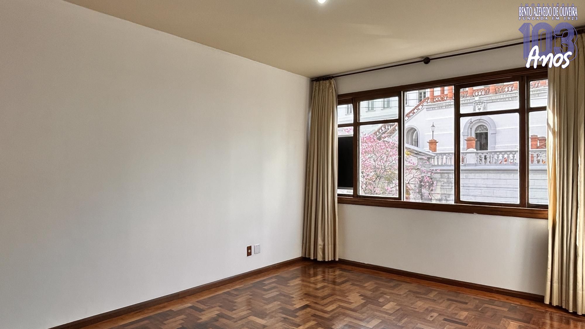 Apartamento, 3 quartos, 109 m² - Foto 2