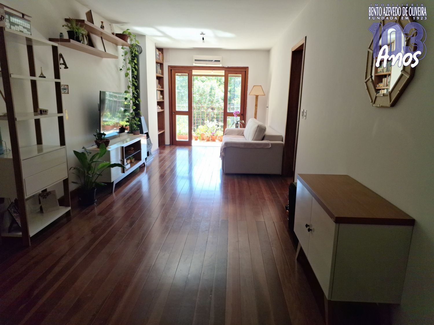 Apartamento, 3 quartos, 100 m² - Foto 2