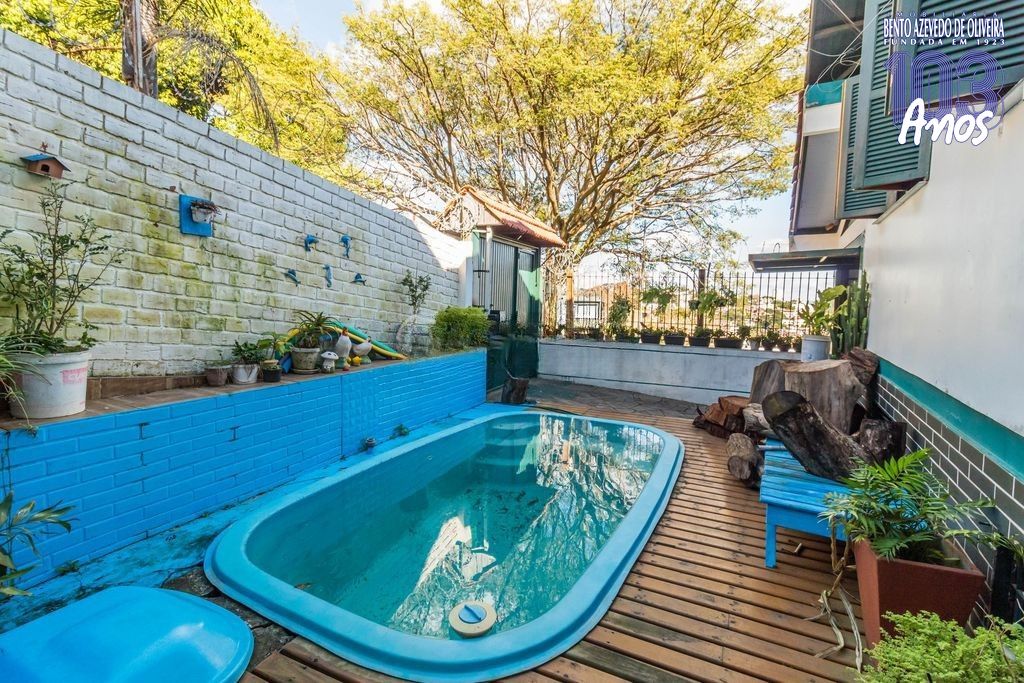 Casa, 3 quartos, 216 m² - Foto 2