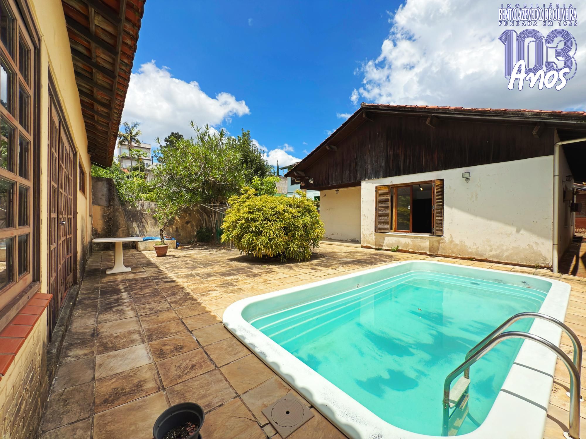 Casa, 3 quartos, 252 m² - Foto 35