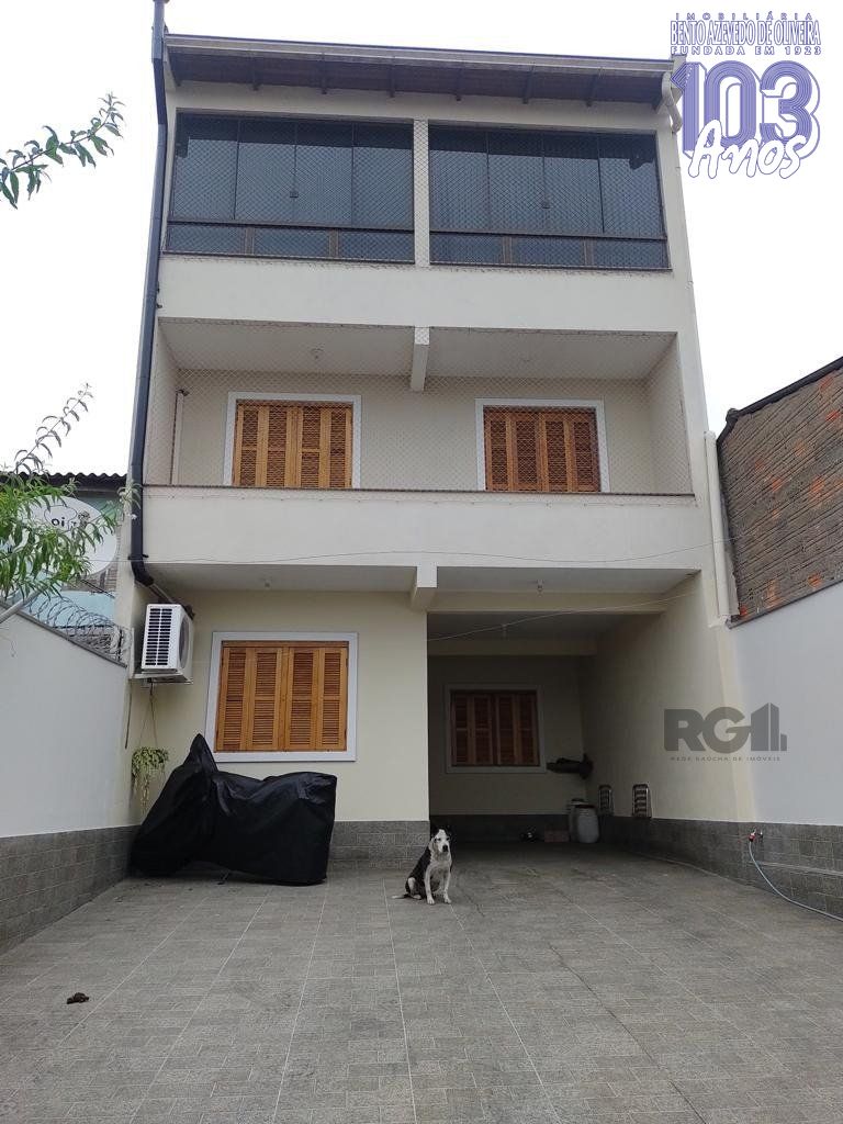 Casa, 3 quartos, 198 m² - Foto 1