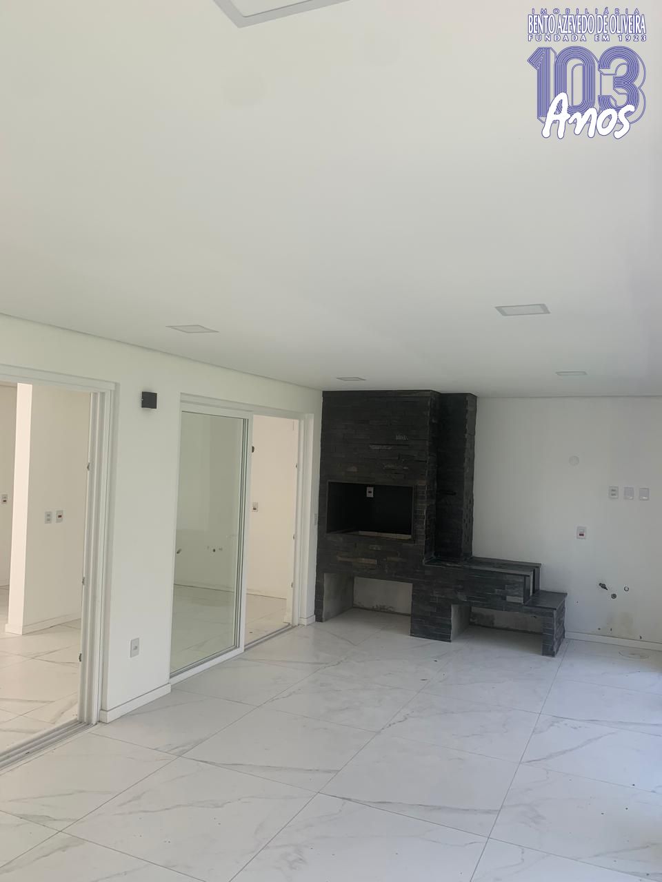 Casa, 3 quartos, 294 m² - Foto 3
