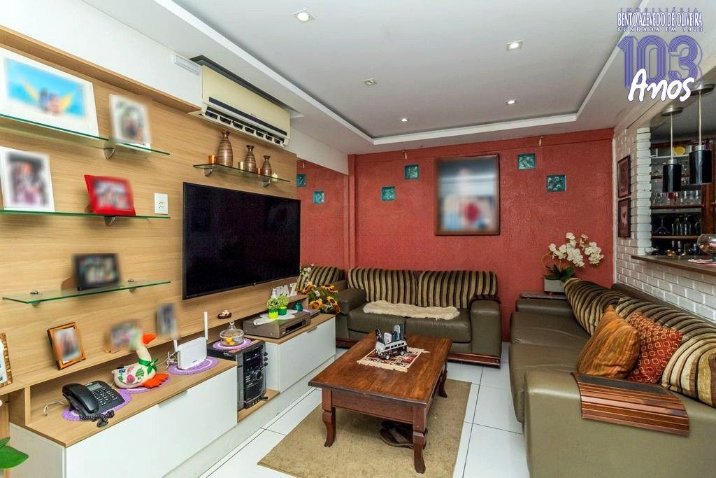 Casa, 3 quartos, 216 m² - Foto 4
