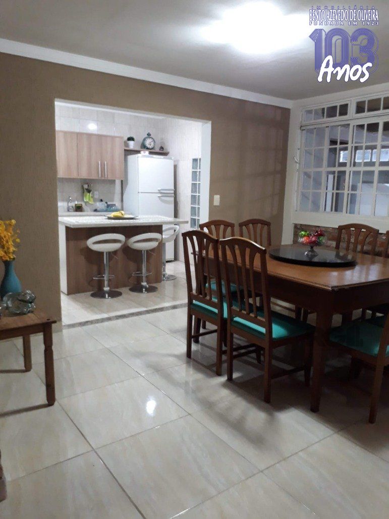 Casa, 4 quartos, 330 m² - Foto 34