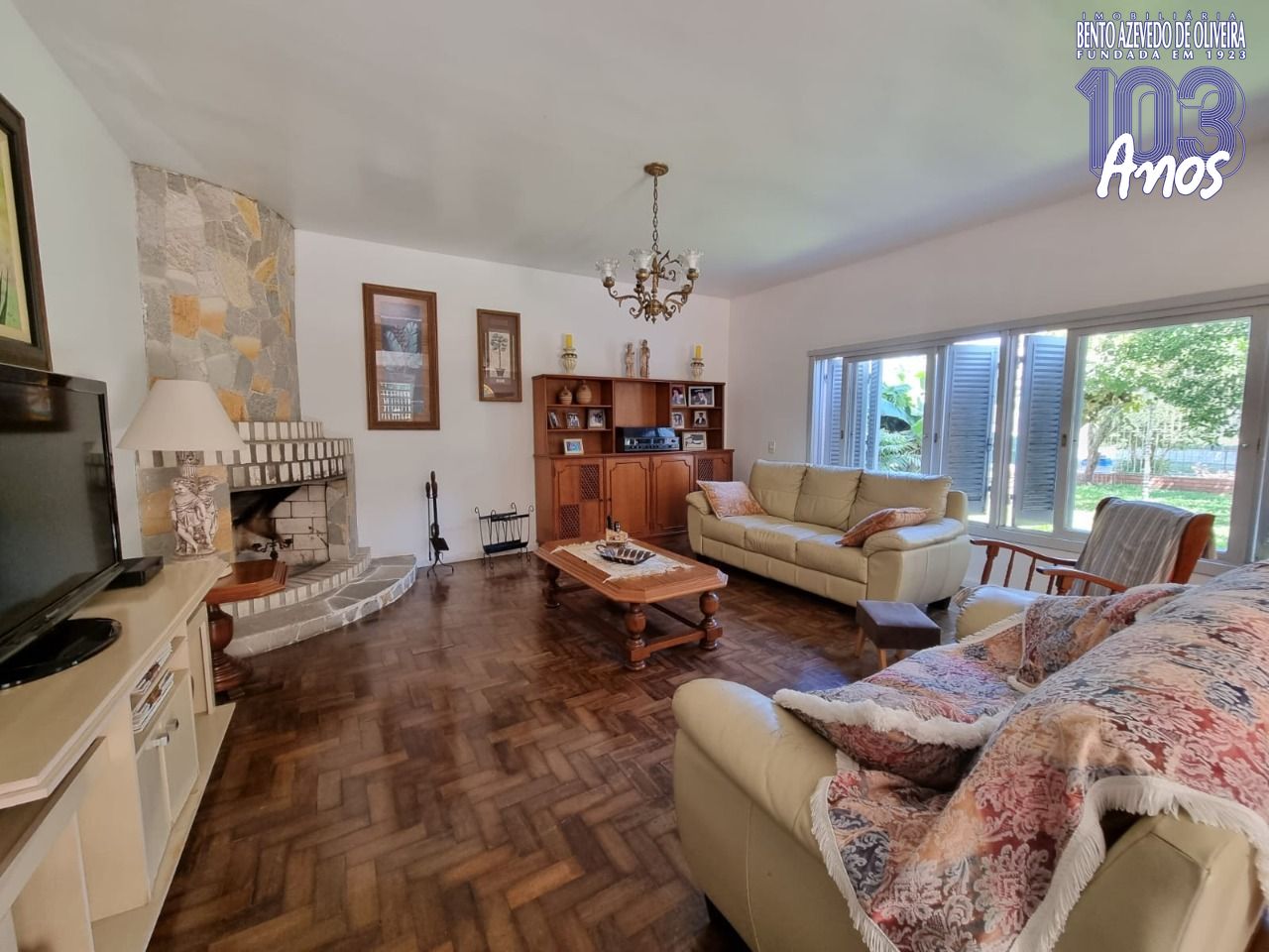 Casa, 5 quartos, 336 m² - Foto 2