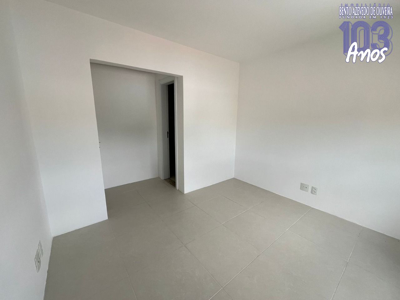 Apartamento, 2 quartos, 74 m² - Foto 2