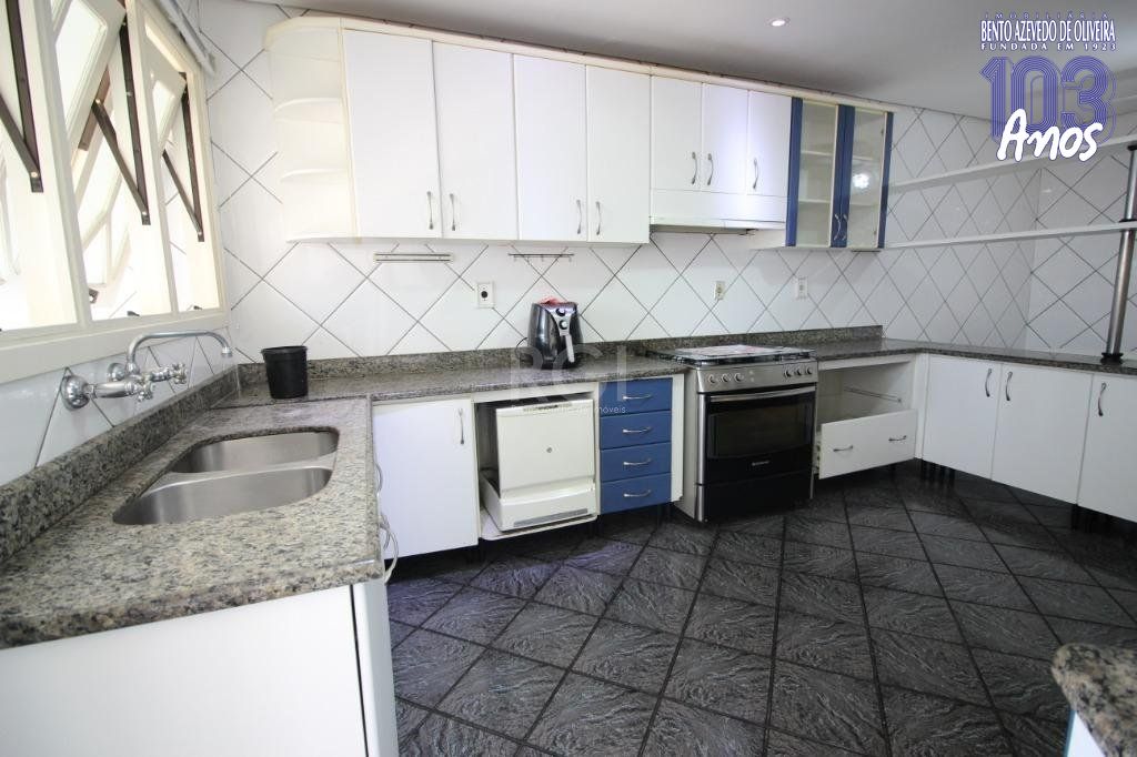 Casa, 4 quartos, 330 m² - Foto 24