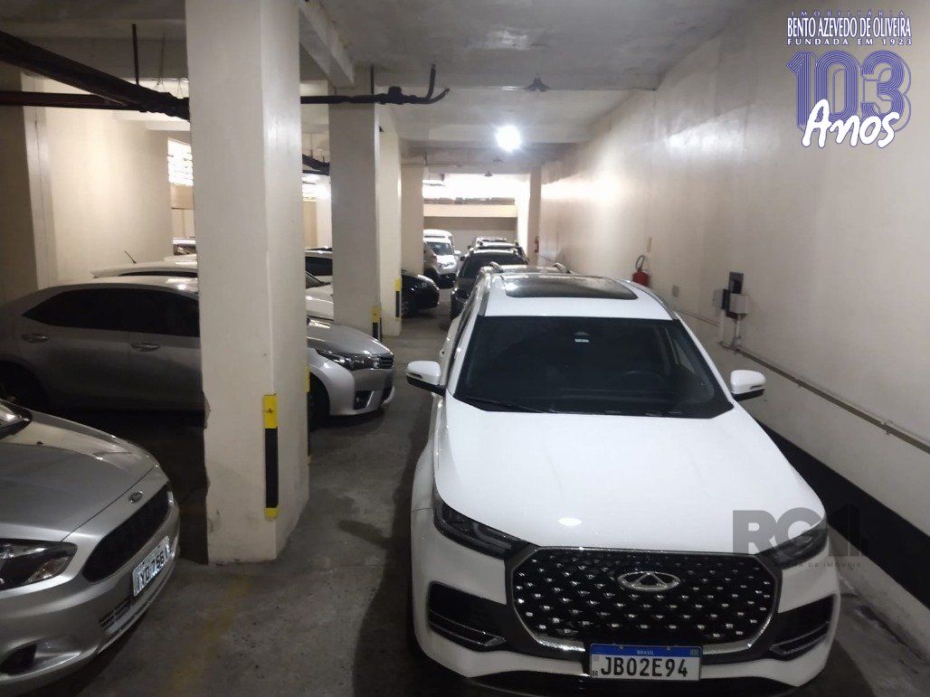 Box-Garagem, 737 m² - Foto 3