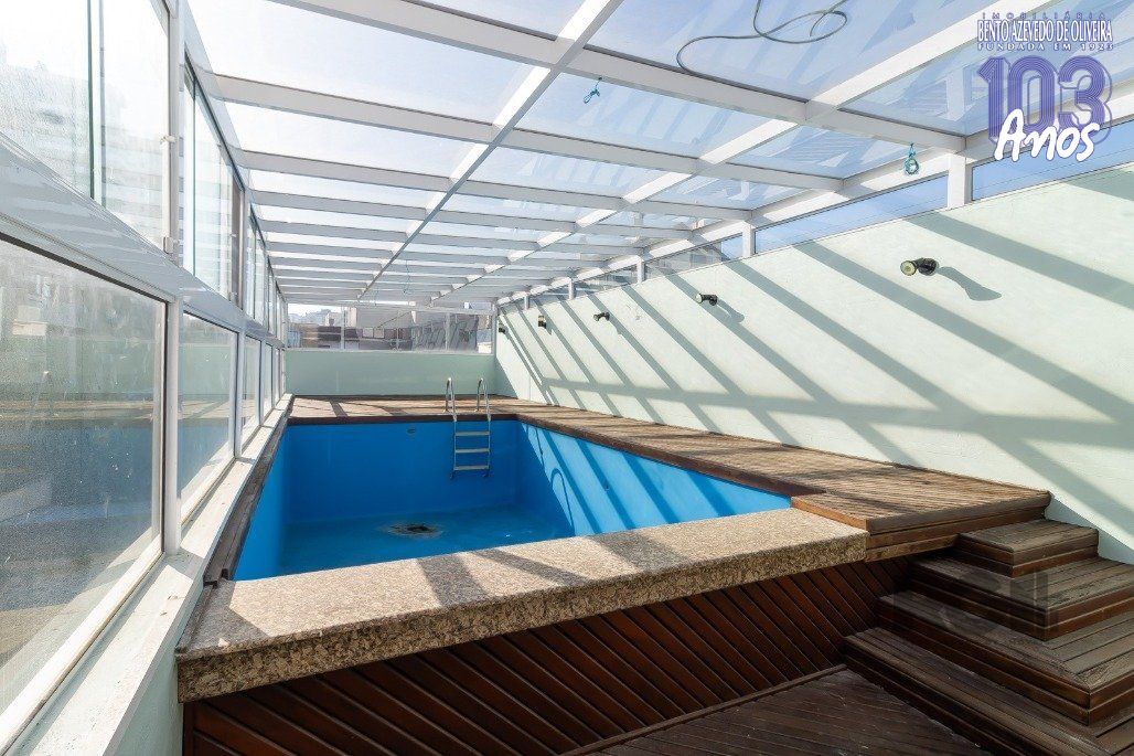 Casa, 4 quartos, 444 m² - Foto 1