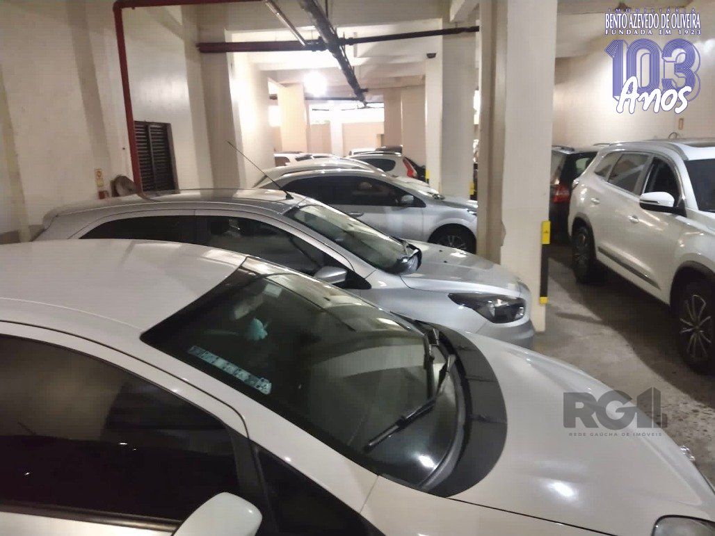 Box-Garagem, 737 m² - Foto 2