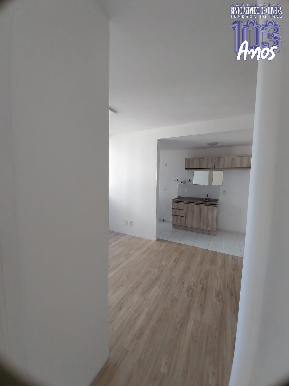 CORREDOR PARA A SALA