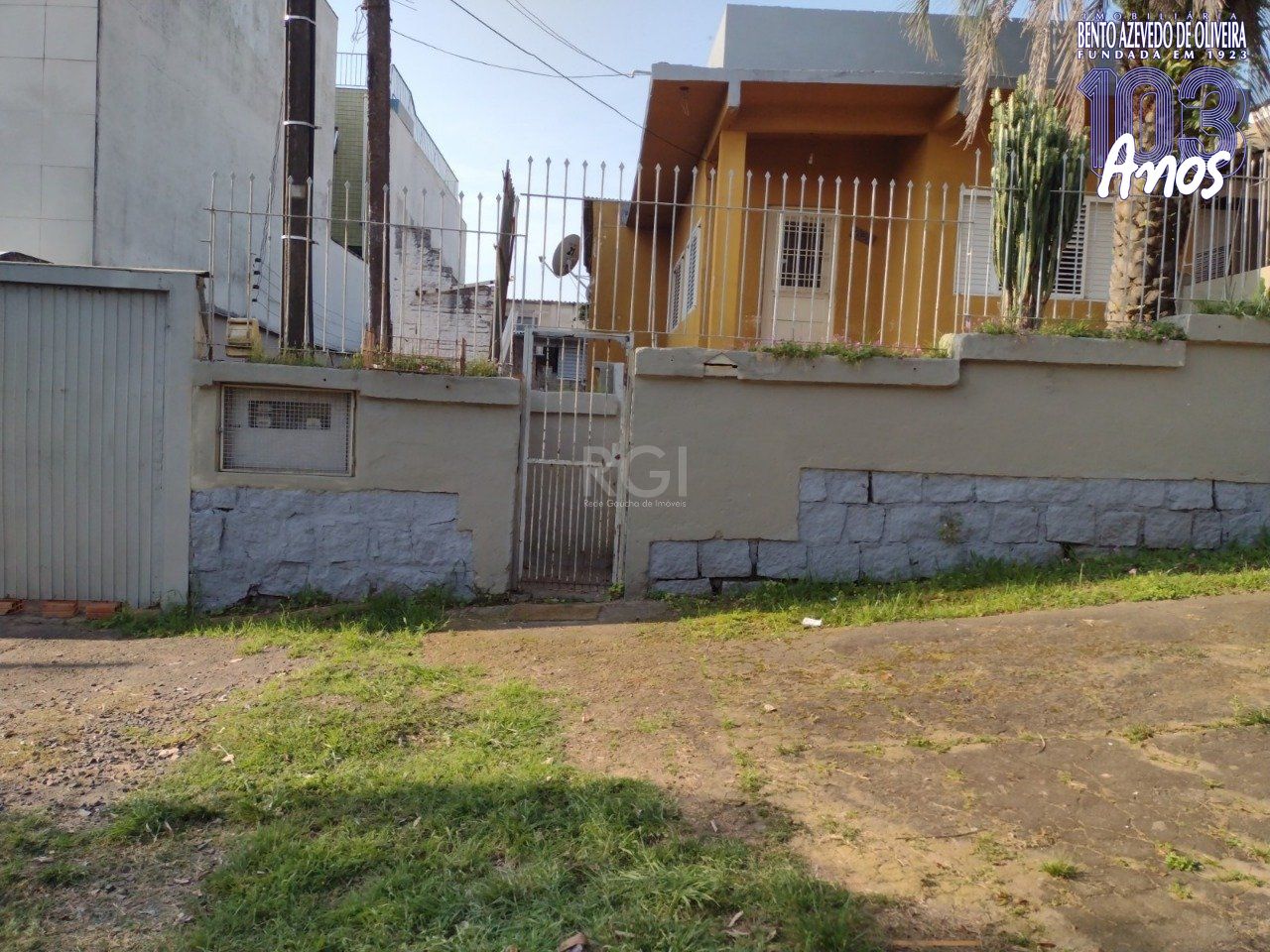 Casa, 4 quartos, 250 m² - Foto 1