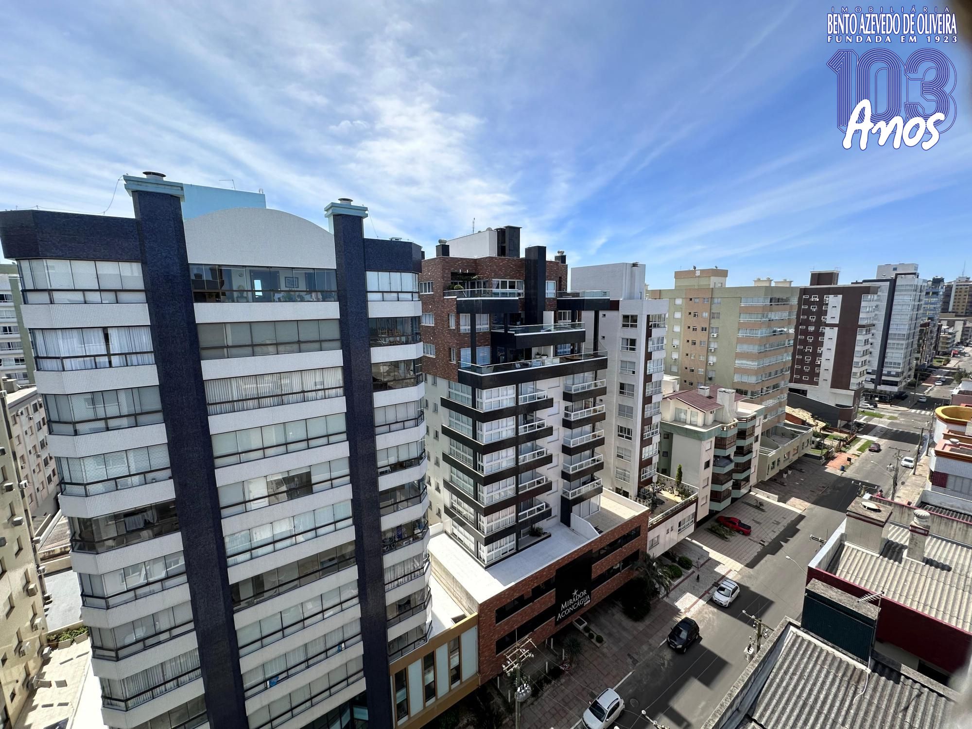 Apartamento, 3 quartos, 197 m² - Foto 2