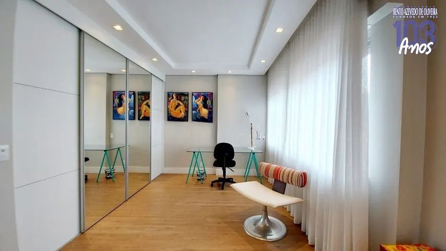 Cobertura, 3 quartos, 235 m² - Foto 17