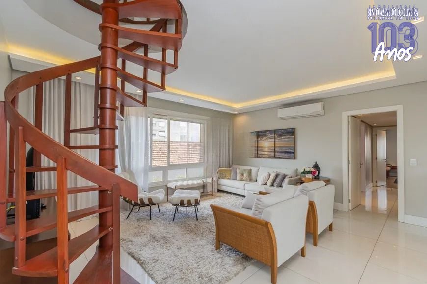 Cobertura, 3 quartos, 235 m² - Foto 1