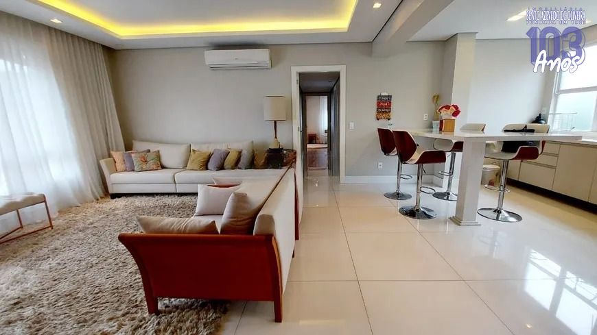 Cobertura, 3 quartos, 235 m² - Foto 3