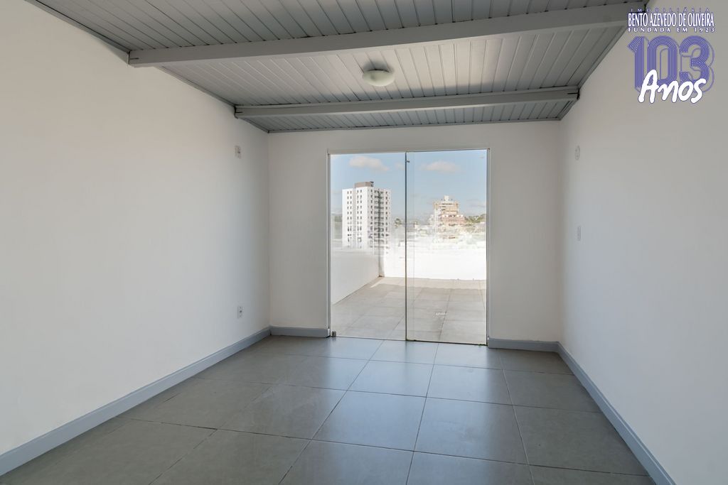 Cobertura, 3 quartos, 134 m² - Foto 4