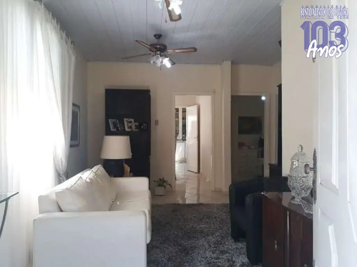 Casa, 3 quartos, 250 m² - Foto 2