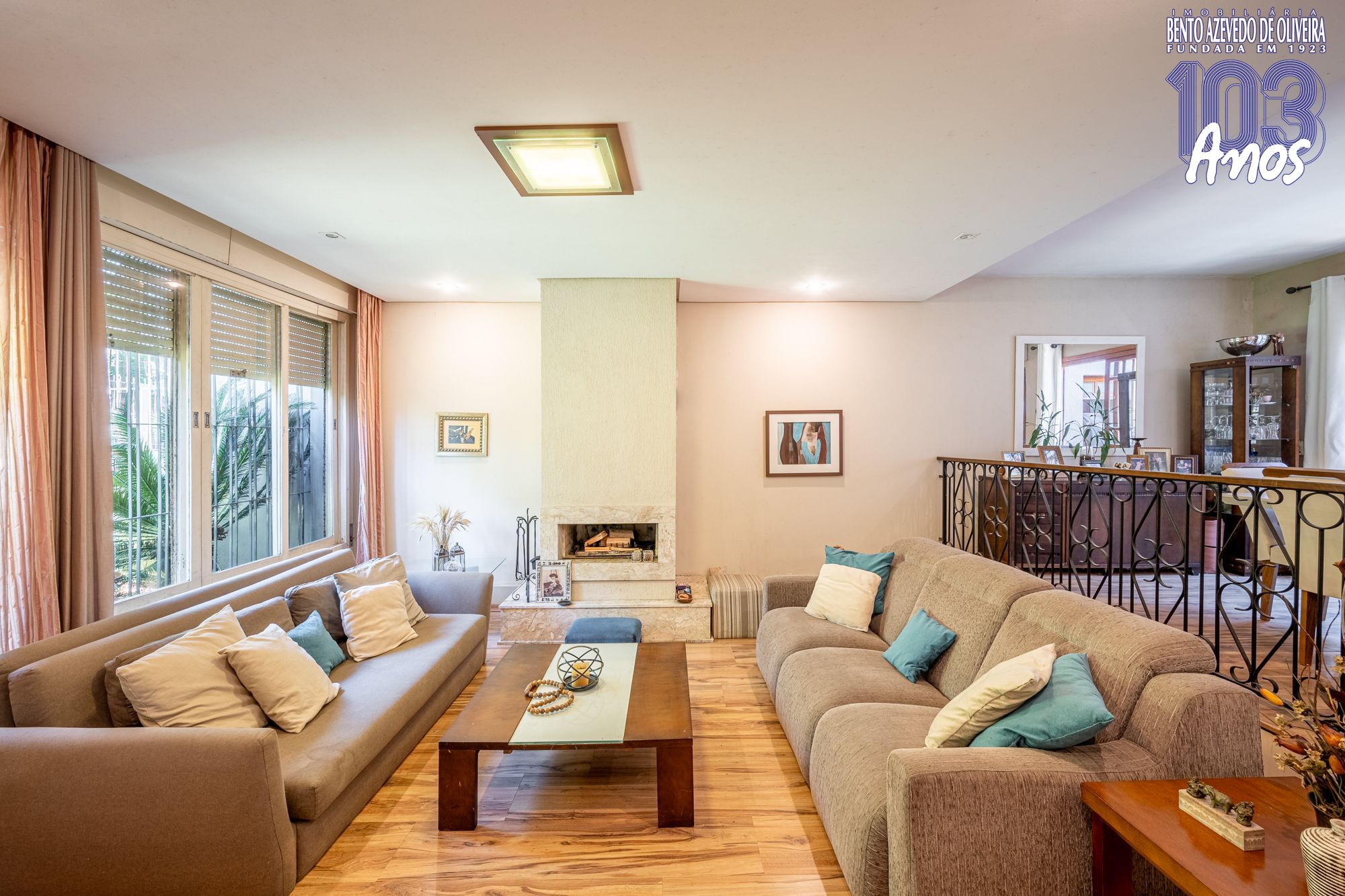 Casa, 3 quartos, 248 m² - Foto 1
