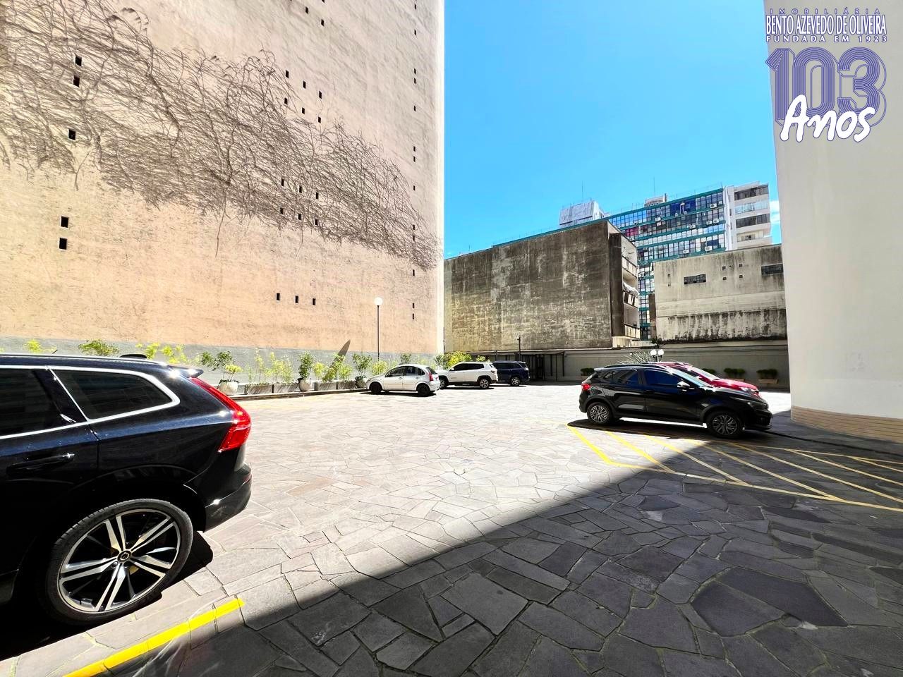 Estacionamento visitantes
