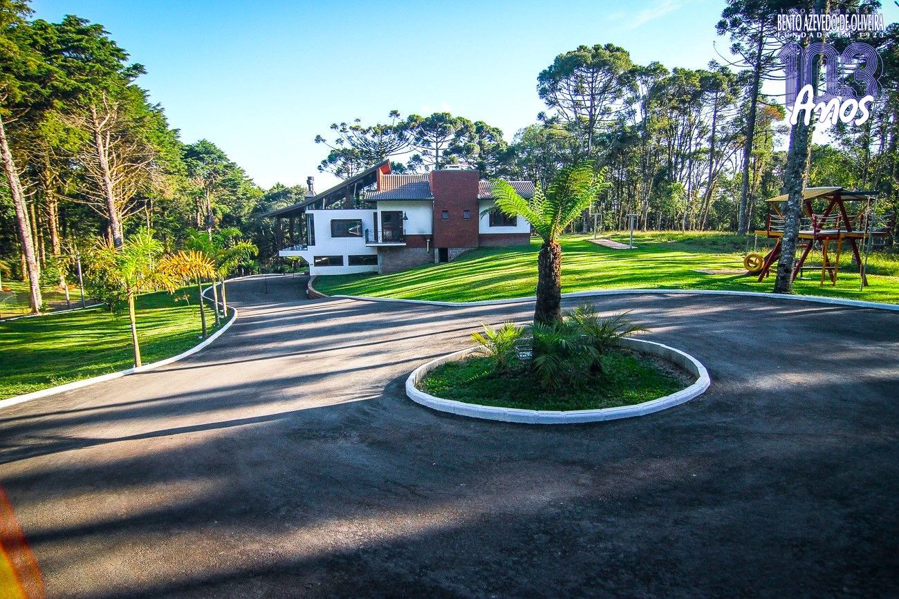 Casa, 3 quartos, 235 m² - Foto 1
