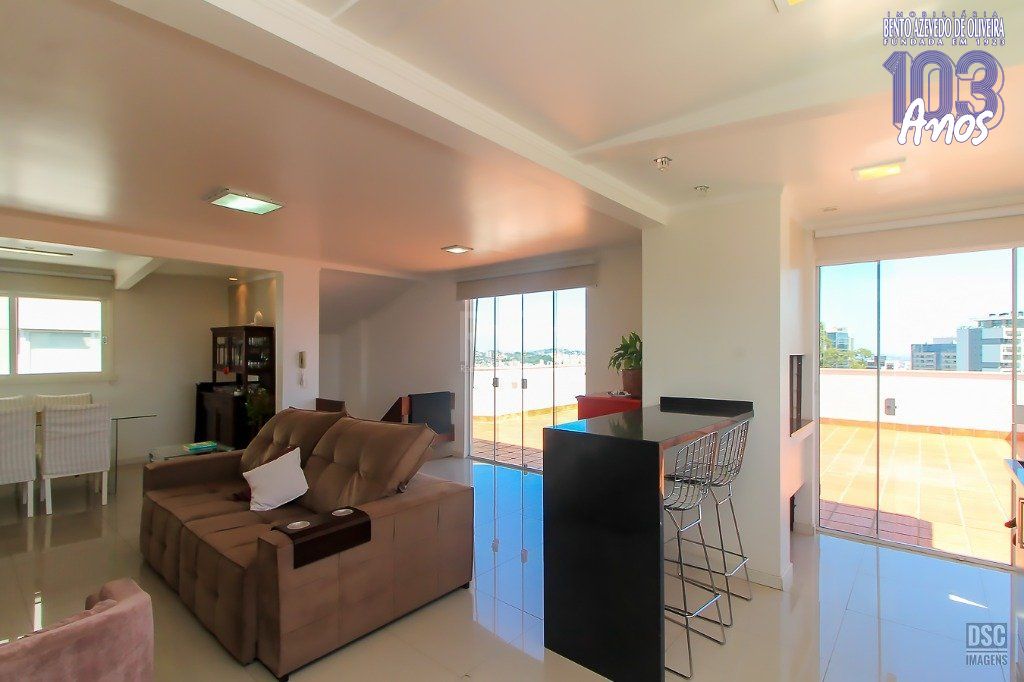 Cobertura, 3 quartos, 261 m² - Foto 1
