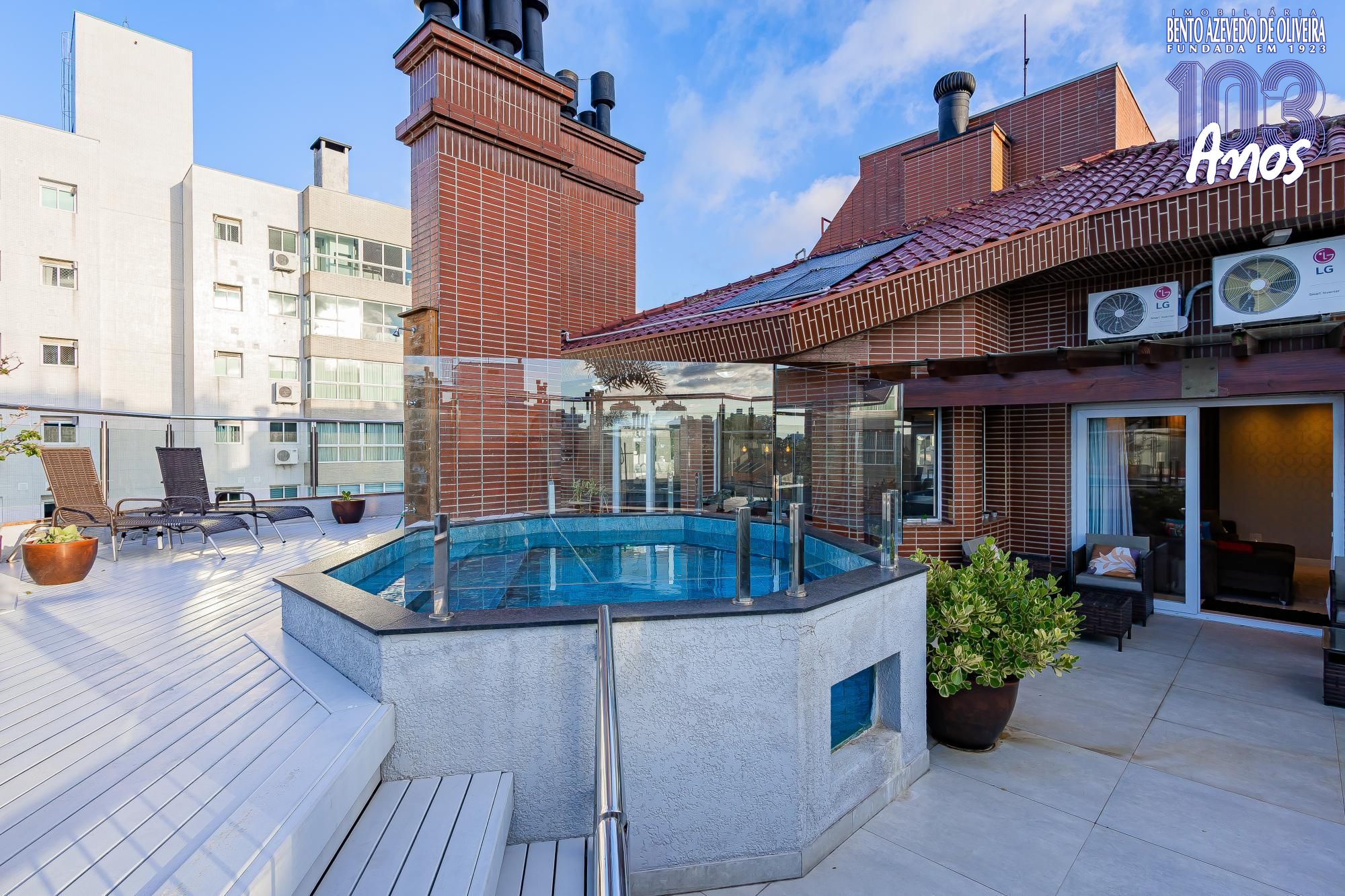 Cobertura, 3 quartos, 297 m² - Foto 2
