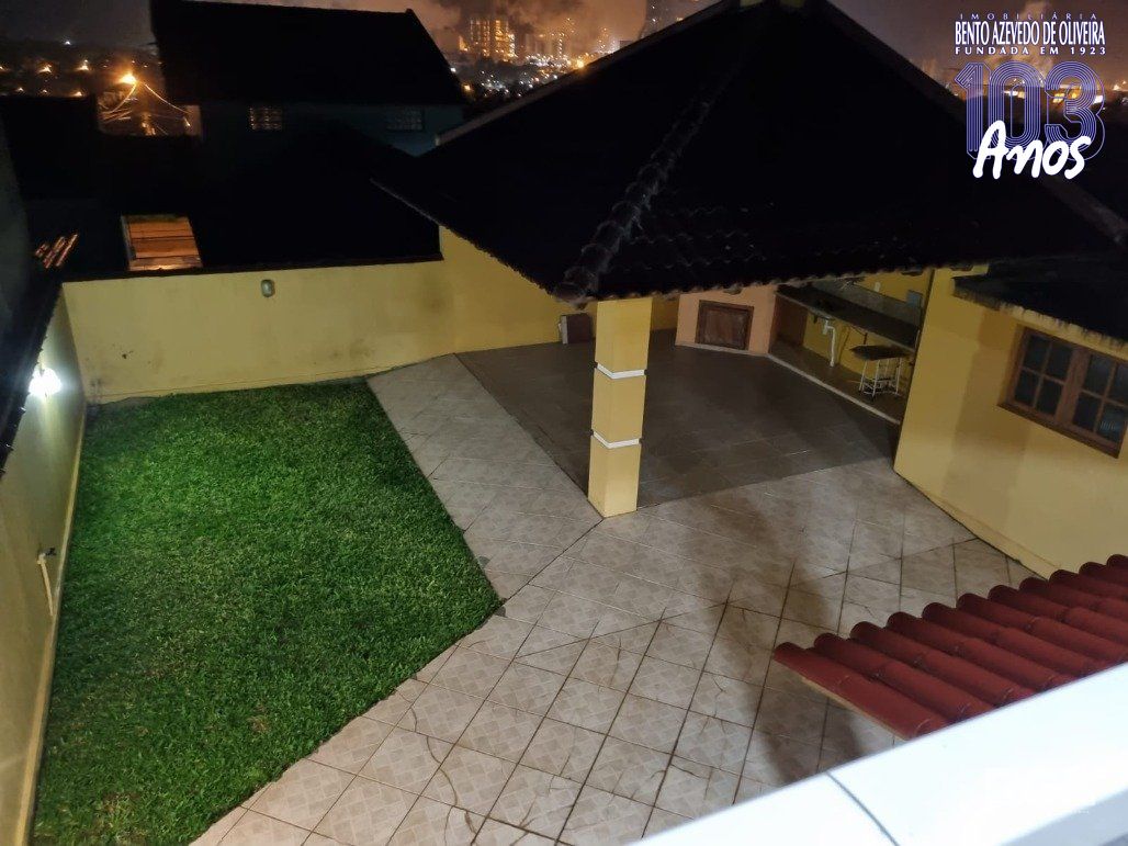 Casa, 4 quartos, 220 m² - Foto 54