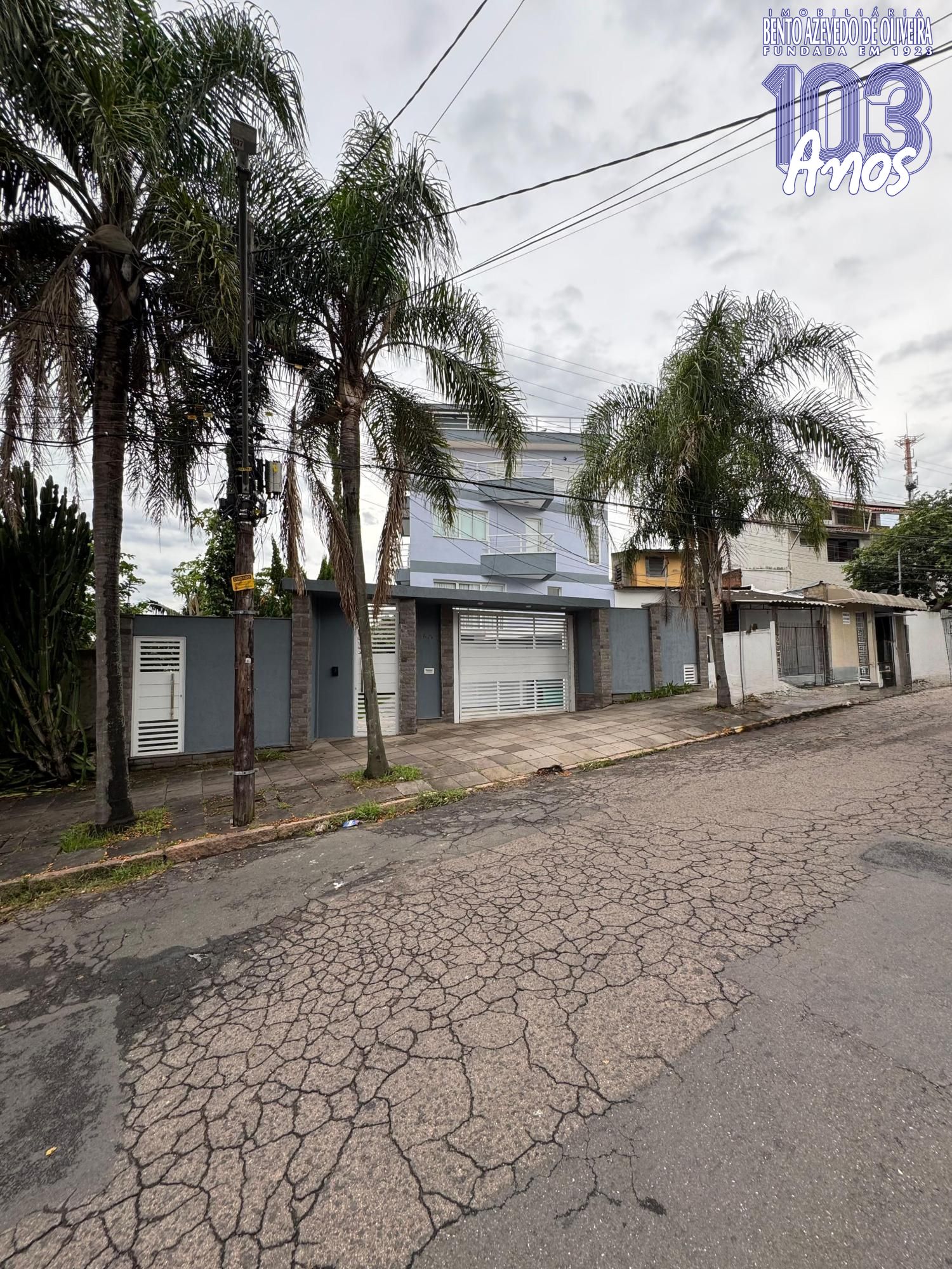 Calçada da frente