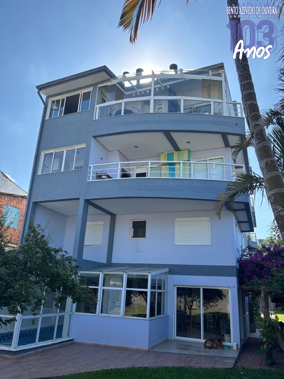 fachada fundos