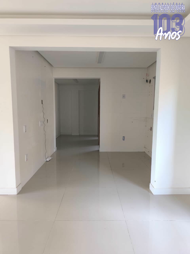 2555834.jpeg