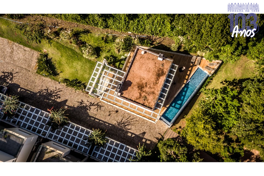2501807.jpeg