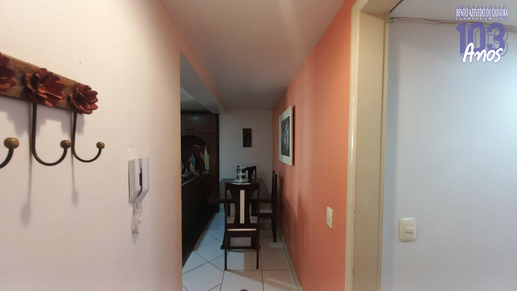 2378652.jpeg