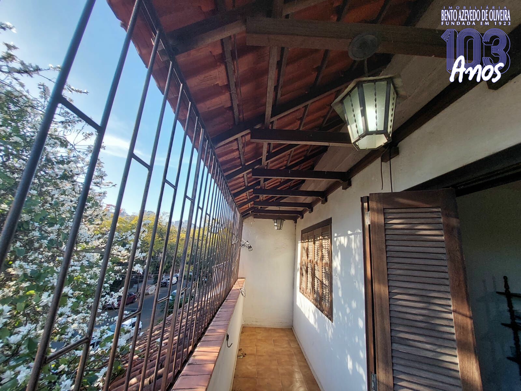 Casa, 5 quartos, 176 m² - Foto 2