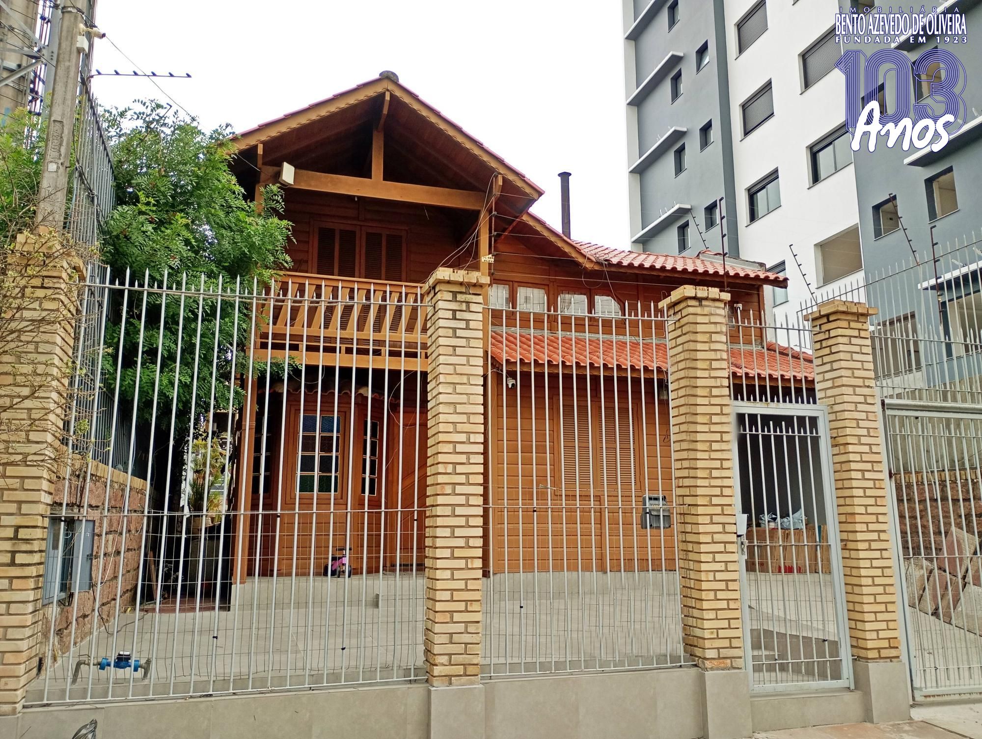 Casa, 4 quartos, 137 m² - Foto 1