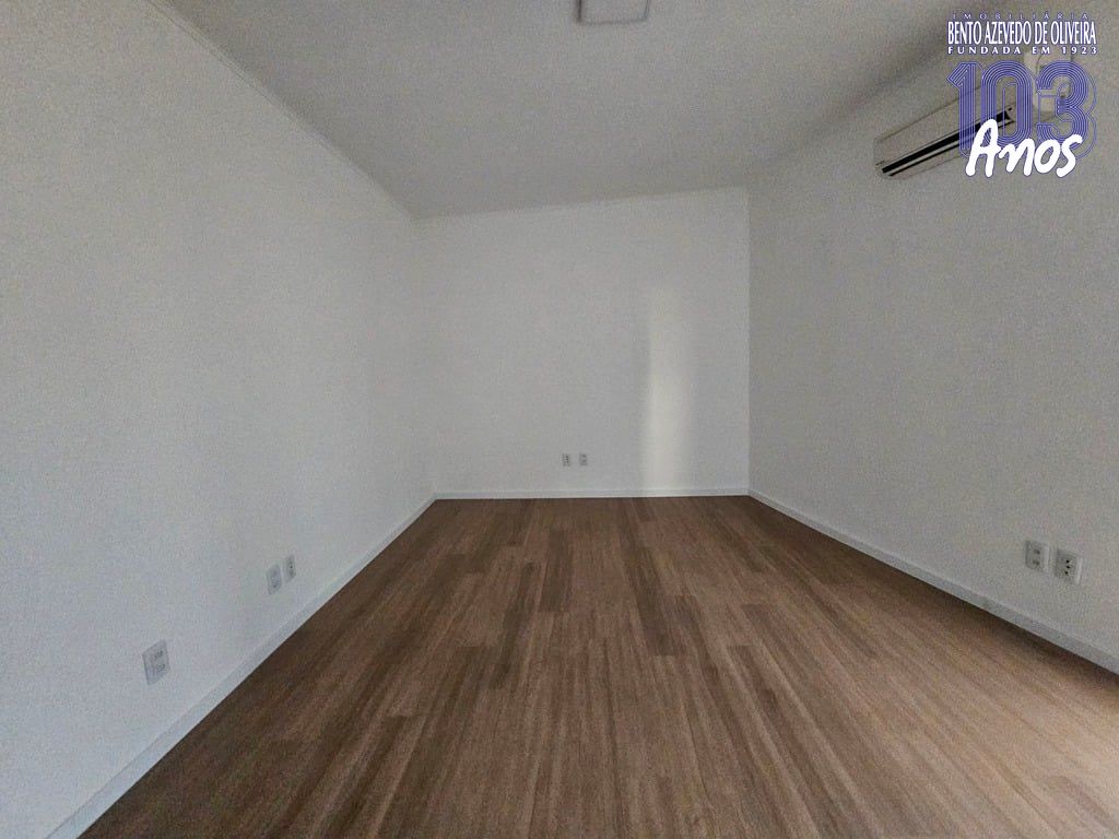 1798040.jpg