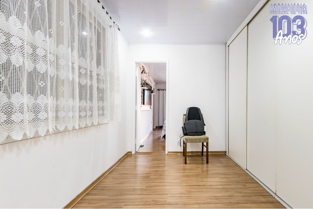 2413338.jpeg