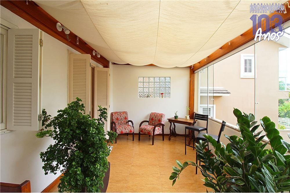 Casa, 3 quartos, 198 m² - Foto 1
