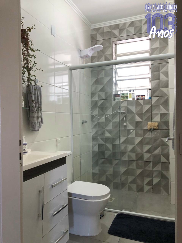 2322281.jpeg