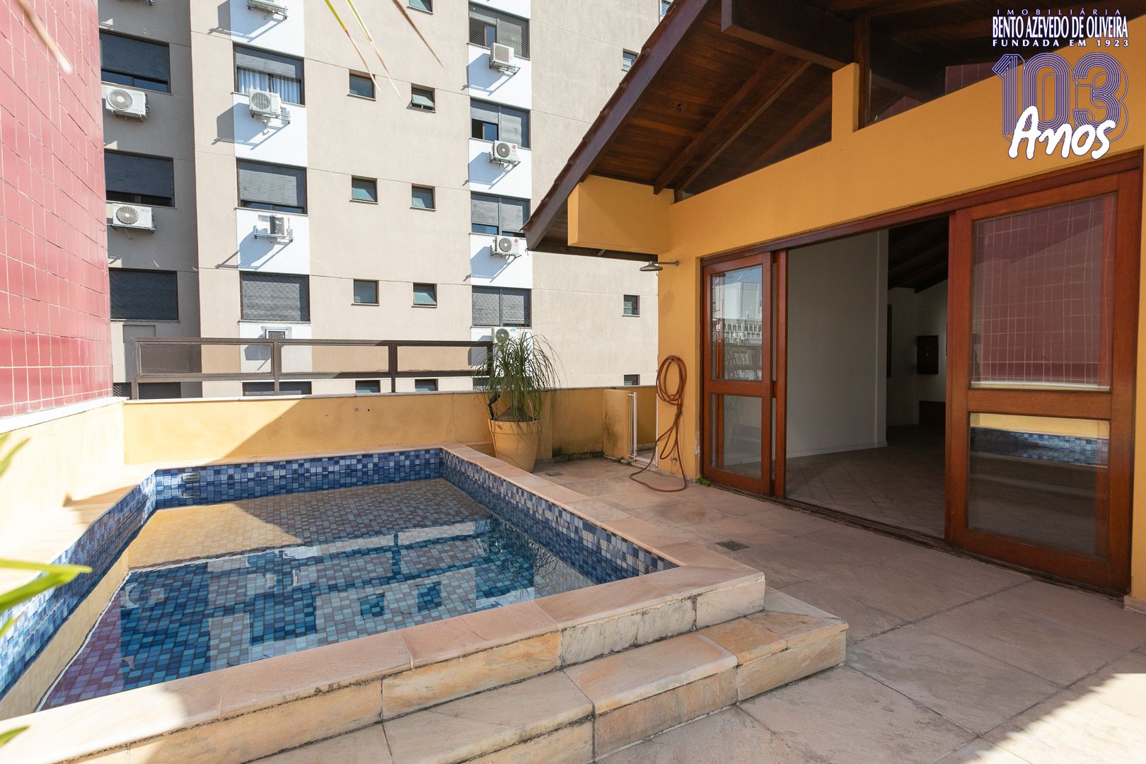 Cobertura, 3 quartos, 245 m² - Foto 1