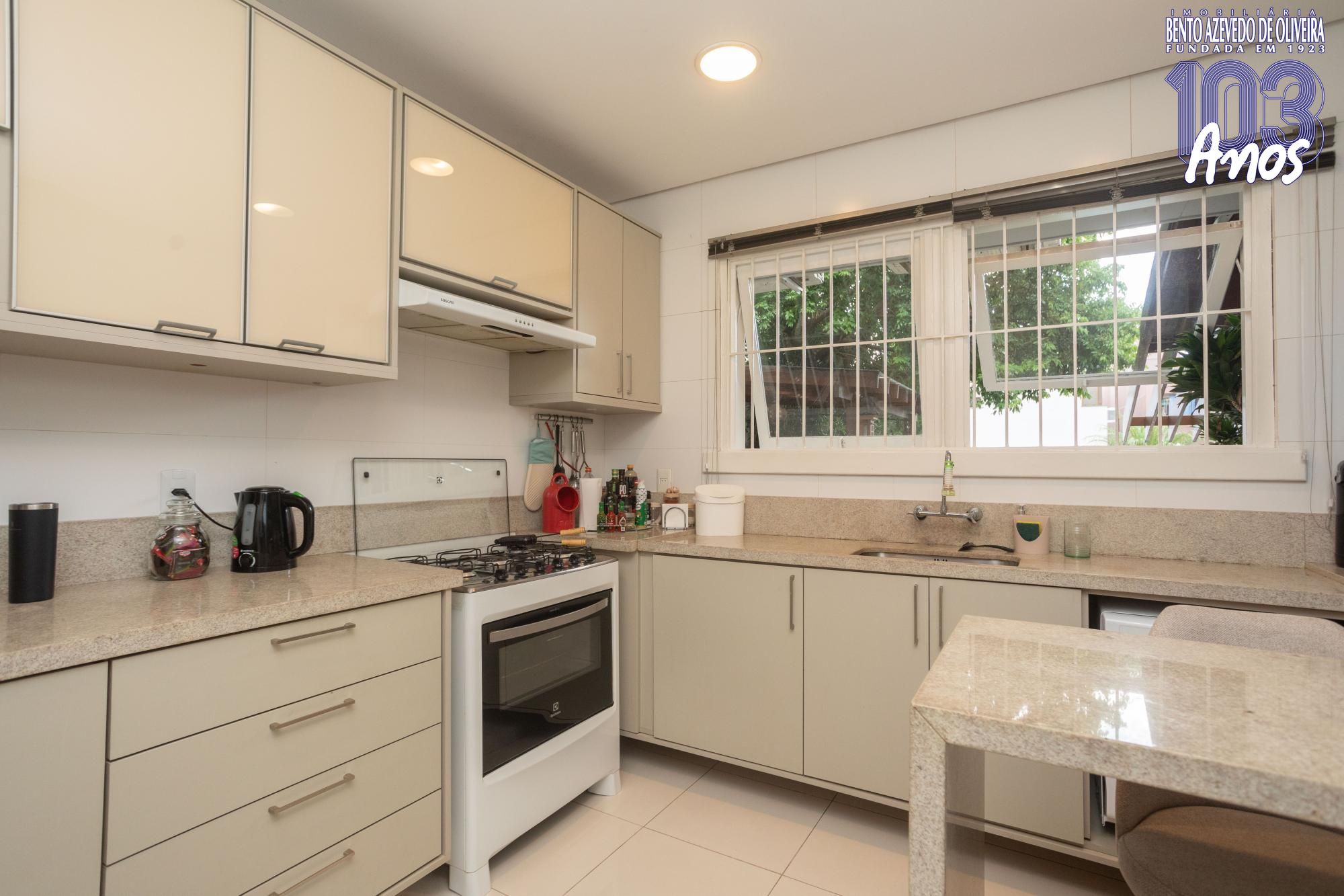Casa, 4 quartos, 282 m² - Foto 19