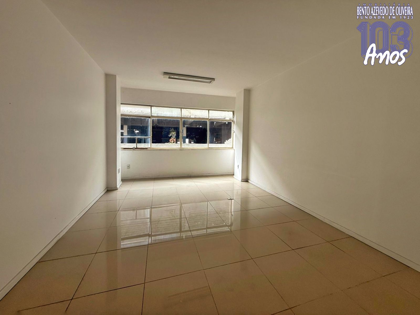 Sala-Conjunto, 30 m² - Foto 1