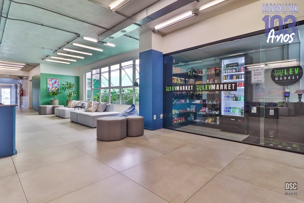 che069tx197k0jixydlhfif5ny7f.jpeg