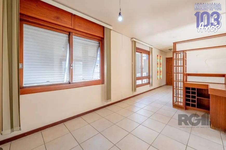 Cobertura, 3 quartos, 224 m² - Foto 2