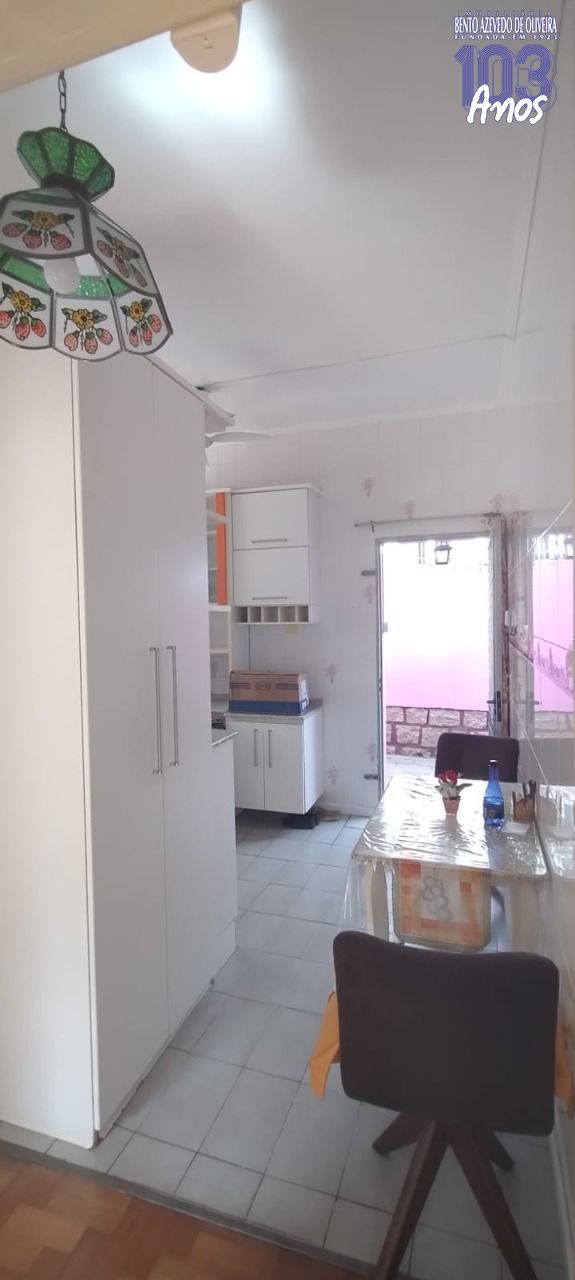 Casa, 5 quartos, 206 m² - Foto 2