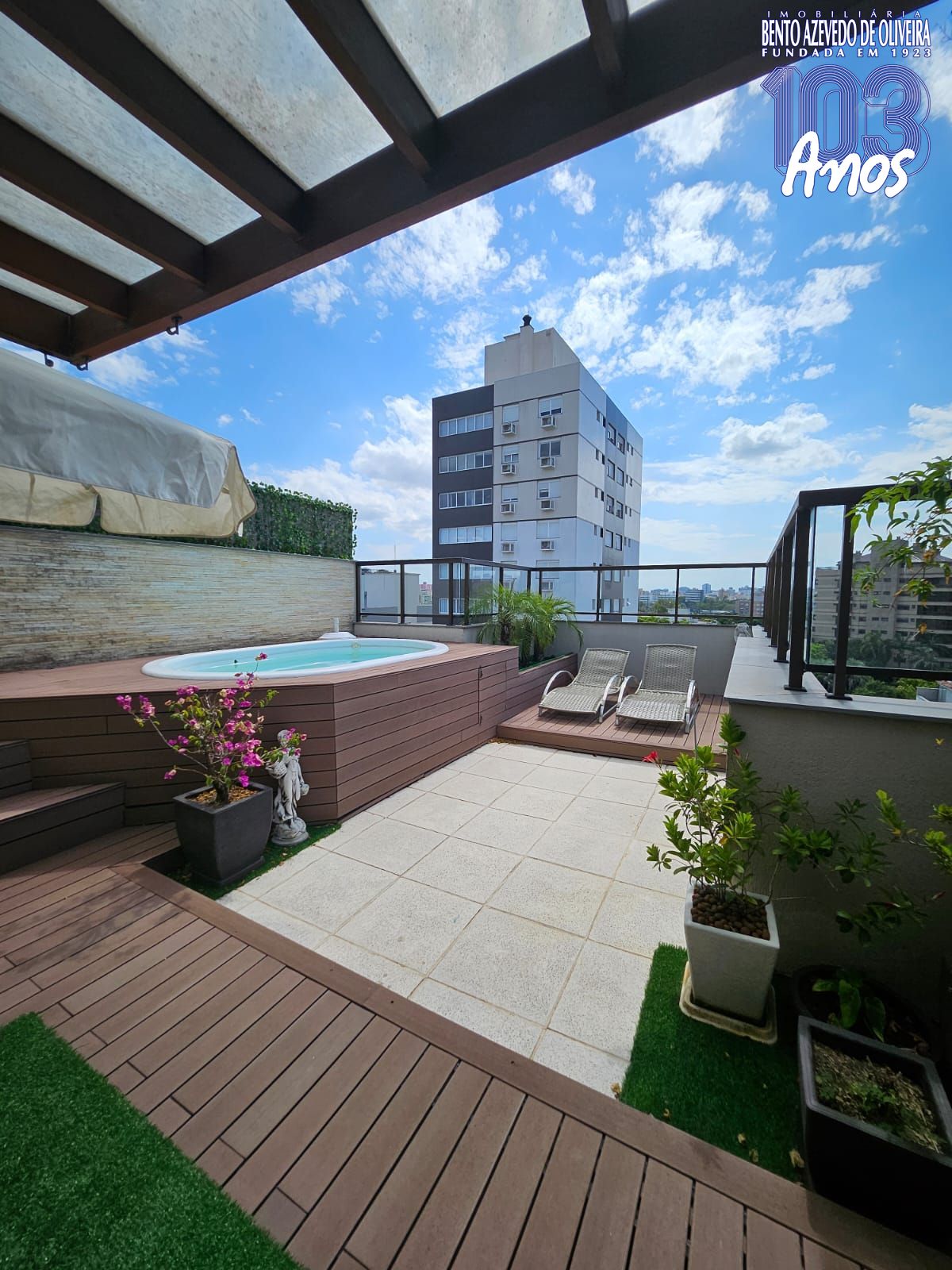Cobertura, 3 quartos, 208 m² - Foto 1