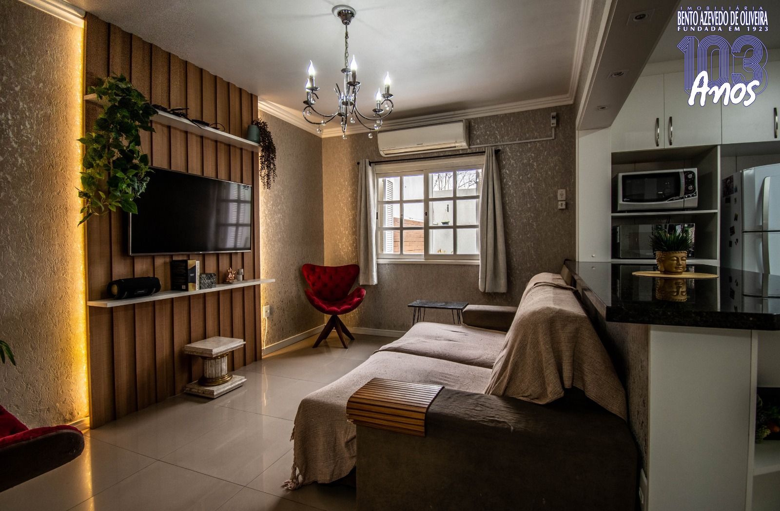 Casa, 3 quartos, 216 m² - Foto 2
