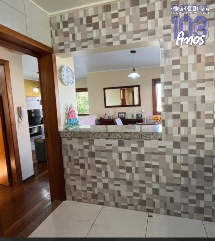 Casa, 3 quartos, 101 m² - Foto 2