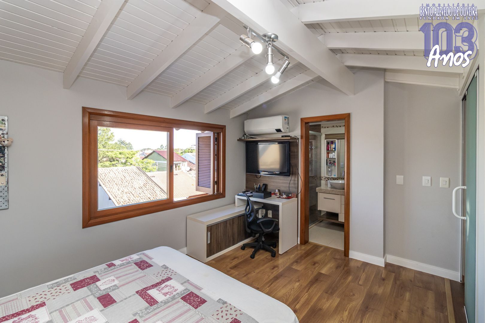 Casa, 3 quartos, 141 m² - Foto 2