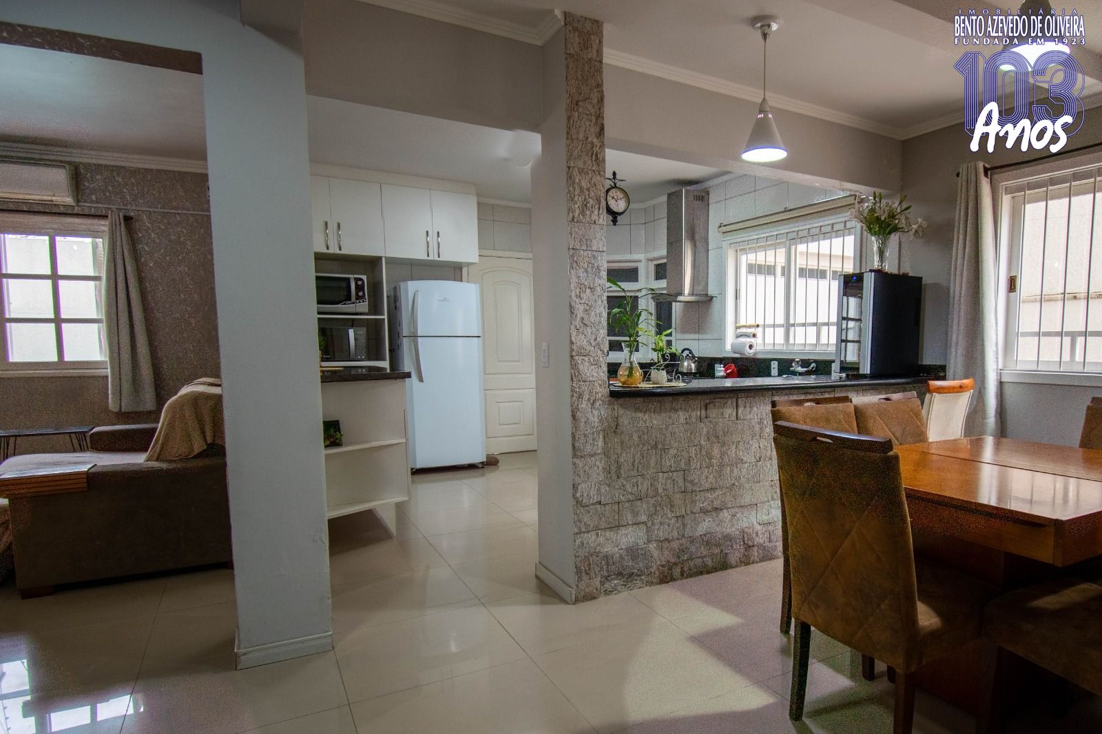 Casa, 3 quartos, 216 m² - Foto 4